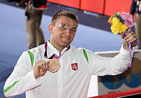 Mindaugas Ežerskis džiaugiasi draugo sėkme Mindaugas Ežerskis džiaugiasi draugo sėkme