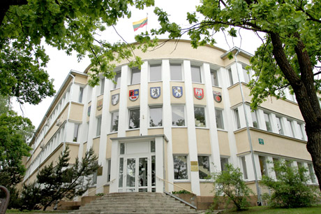 Ar teisėjai iškraustys valdininkus? Ar teisėjai iškraustys valdininkus?
