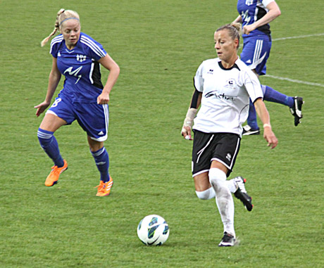 „Gintra-Universitetas“ įveikė Farerų salų futbolininkes „Gintra-Universitetas“ įveikė Farerų salų futbolininkes