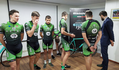 Vyrų dviračių sporto komanda registruota „Continental Teams“ Vyrų dviračių sporto komanda registruota „Continental Teams“