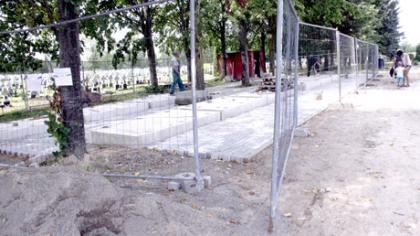 Daušiškių kapinės vis dar – dausose
