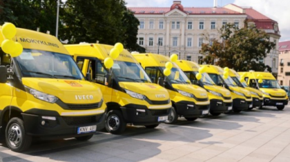 Naujas autobusiukas atiteks Biržų miesto "Atžalyno" mokyklai