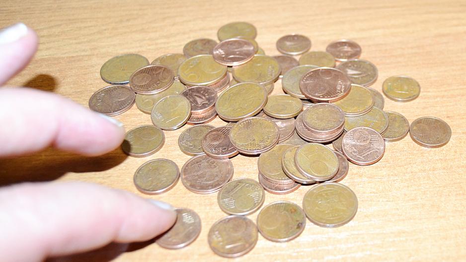 kaip užsidirbti pinigų su monetų meistru bitcoin investicijos į mus