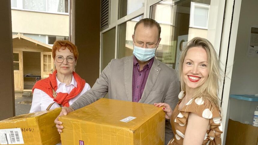 laurahanningmargaritadzelziene