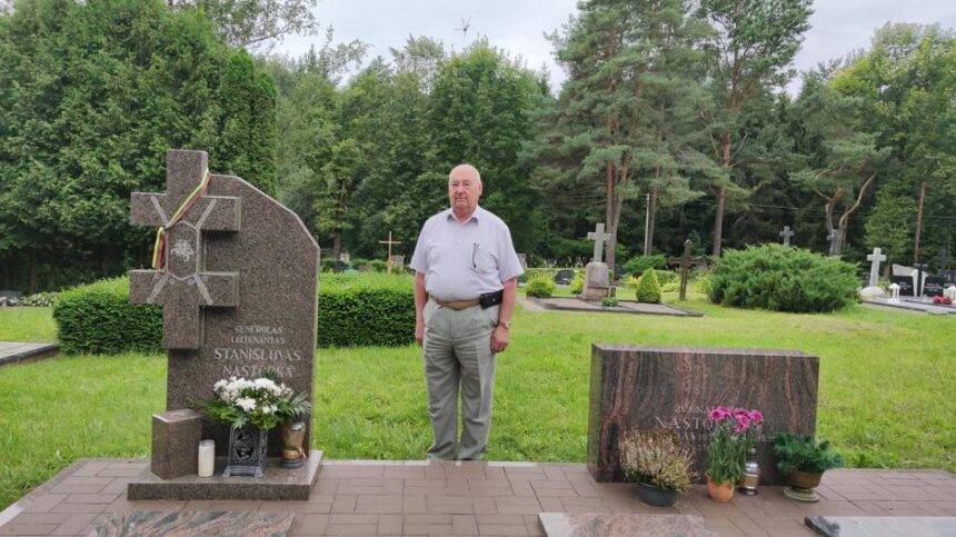 vaitaitisnastopkospaminklas