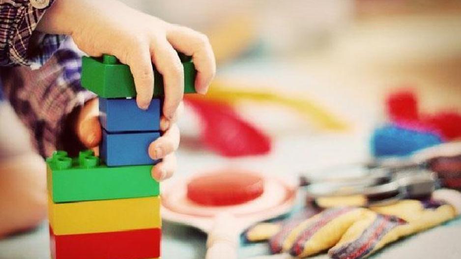 did-you-know-play-aids-brain-development-kids-check-out-these-7-toys-boost-child-s-brain-activity