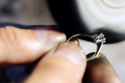 93kaippriziuretiziedussudeimantais