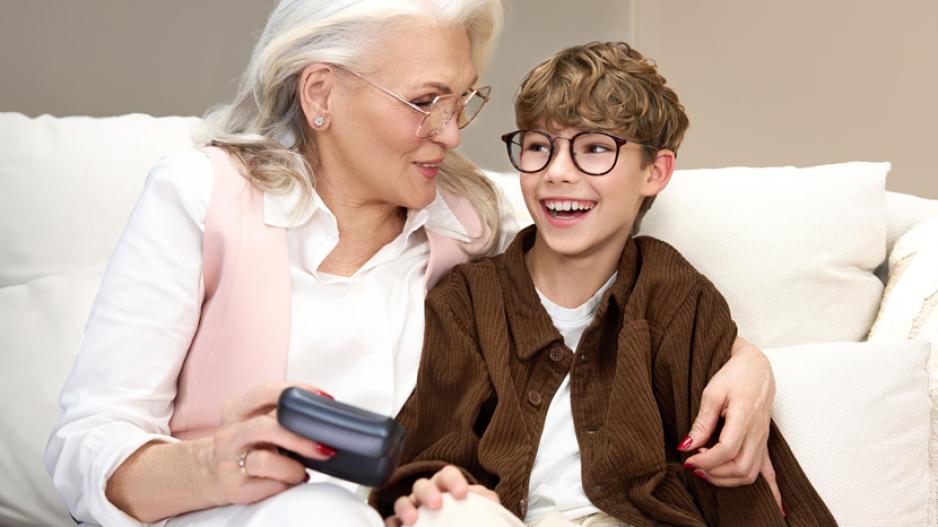 mitaiapieklausosaparatusfotonauj