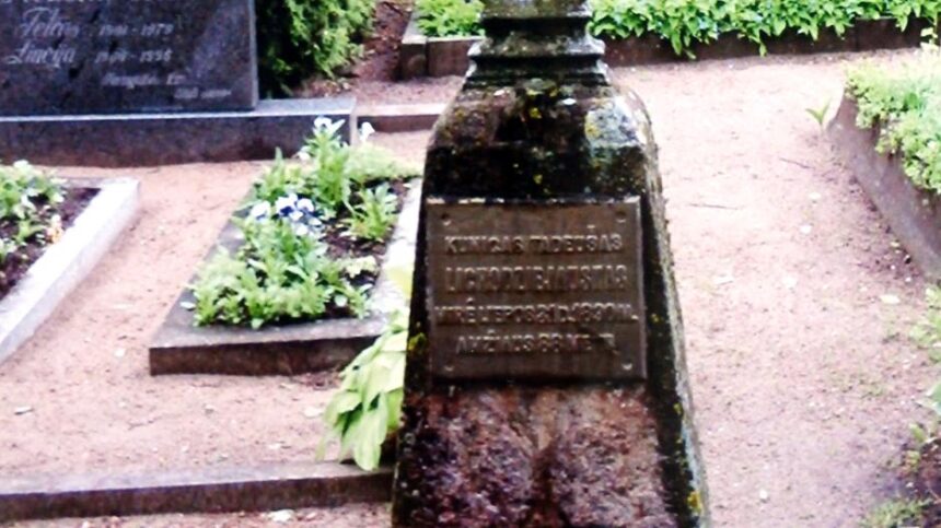 tlichodziejauskokapasdaumenukapineseabutkeviciausnuotr