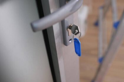 kaispynaimazaistinervais-nesakykkadnebuvoispejimu